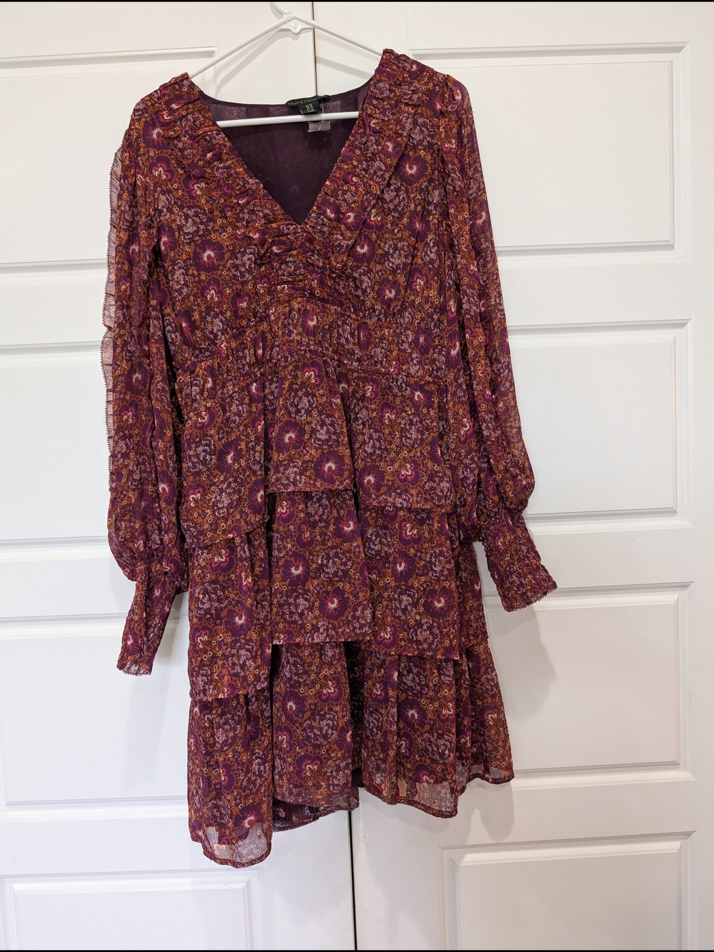 House of Harlow 1960 Tiered Mini Dress Size 10 NWT Burgundy Floral